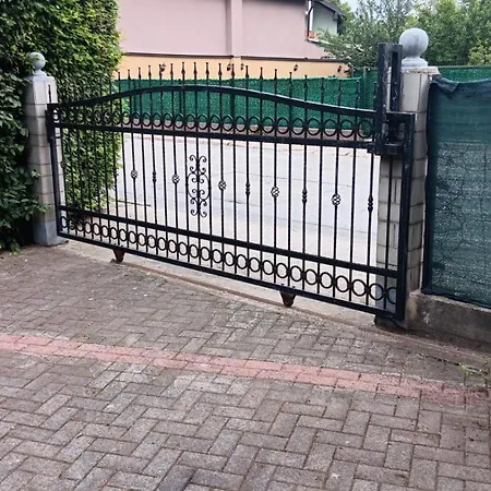 Lejla Mit Balkon *